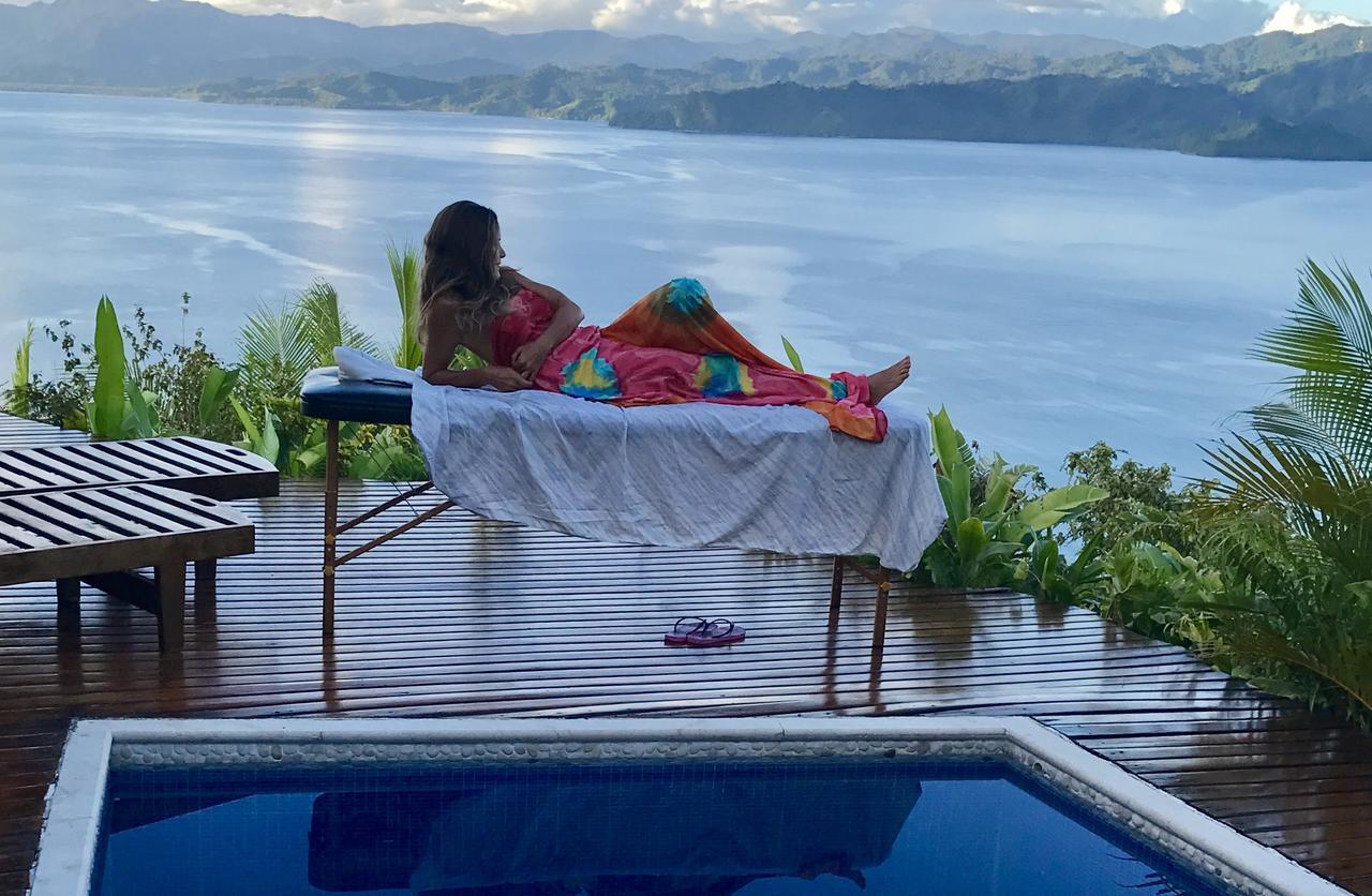 Naveria Heights Lodge Savusavu Exterior foto